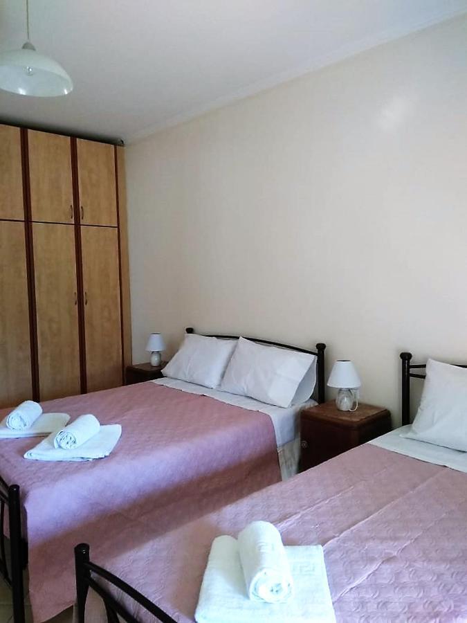 Lonelia'S Family Homes Lefkimmi  Ngoại thất bức ảnh